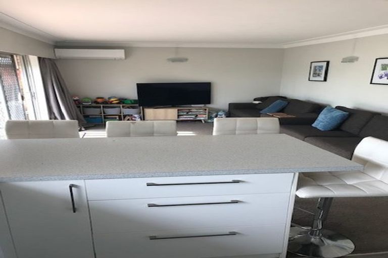 Photo of property in 3/11 Troon Place, Papatoetoe, Auckland, 2025