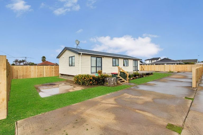 Photo of property in 1/21 York Road, Papatoetoe, Auckland, 2104
