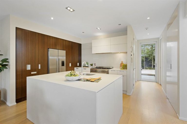 Photo of property in 70 Office Road, Merivale, Christchurch, 8014