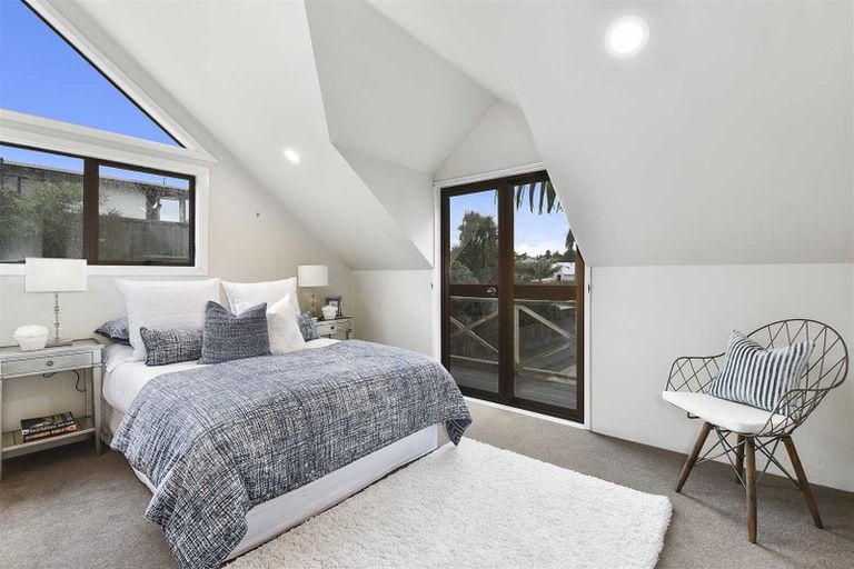 Photo of property in 1/49 Mozeley Avenue, Devonport, Auckland, 0624