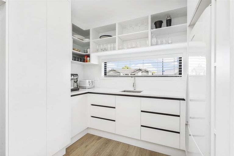 Photo of property in 19 Faber Place, Rototuna North, Hamilton, 3210