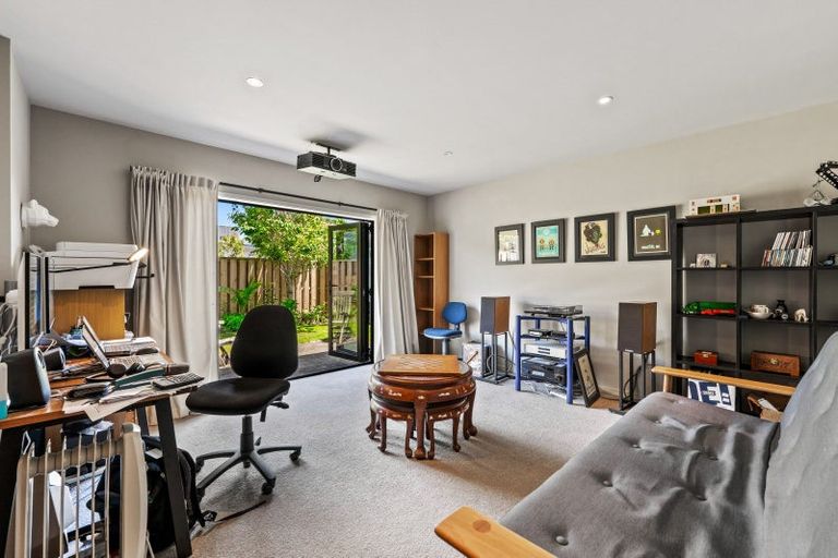 Photo of property in 2/3 Bayswater Avenue, Bayswater, Auckland, 0622