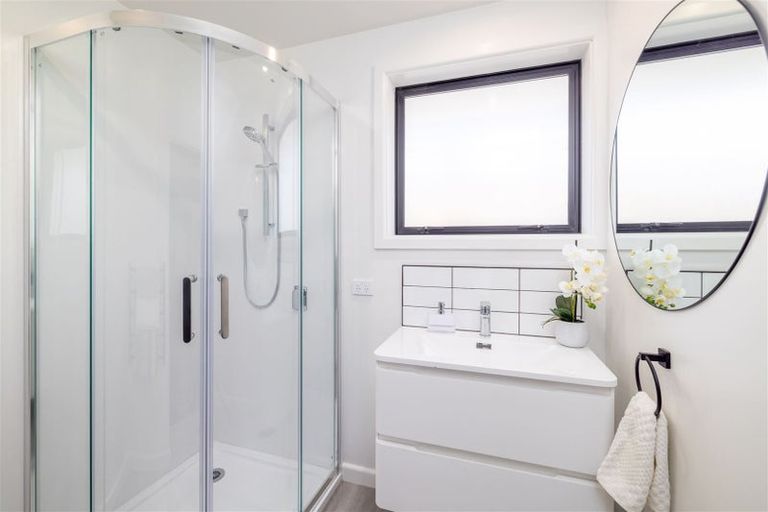 Photo of property in 64 Bickerton Street, Wainoni, Christchurch, 8061