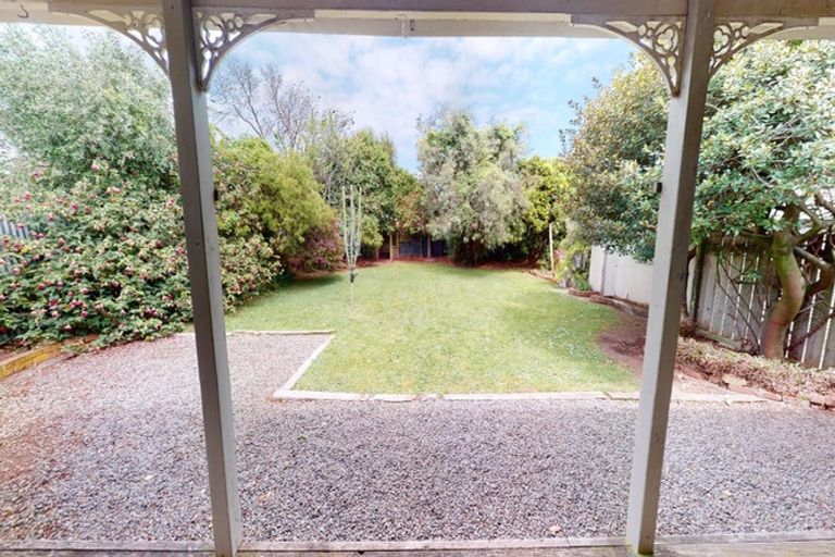 Photo of property in 48 Bourke Street, Palmerston North, 4410