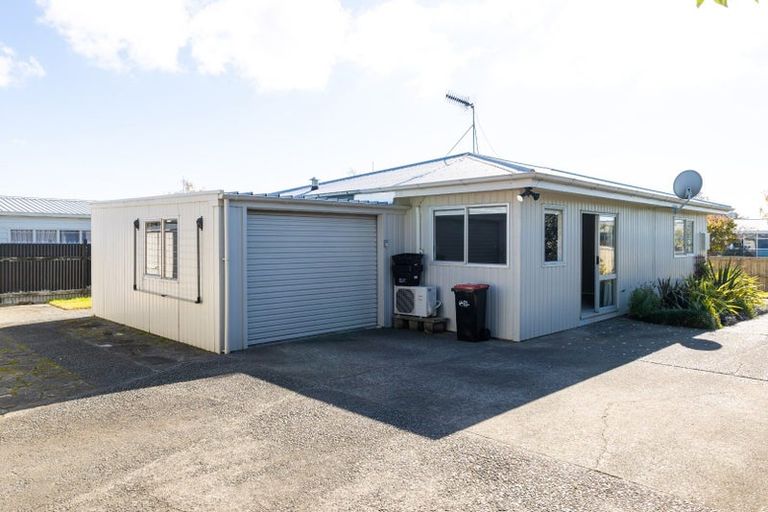 Photo of property in 1/35 Robinson Crescent, Tamatea, Napier, 4112