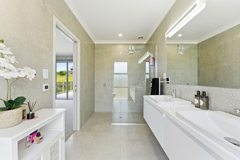 Photo of property in 18a Sandcroft Drive, Westmere, Whanganui, 4501