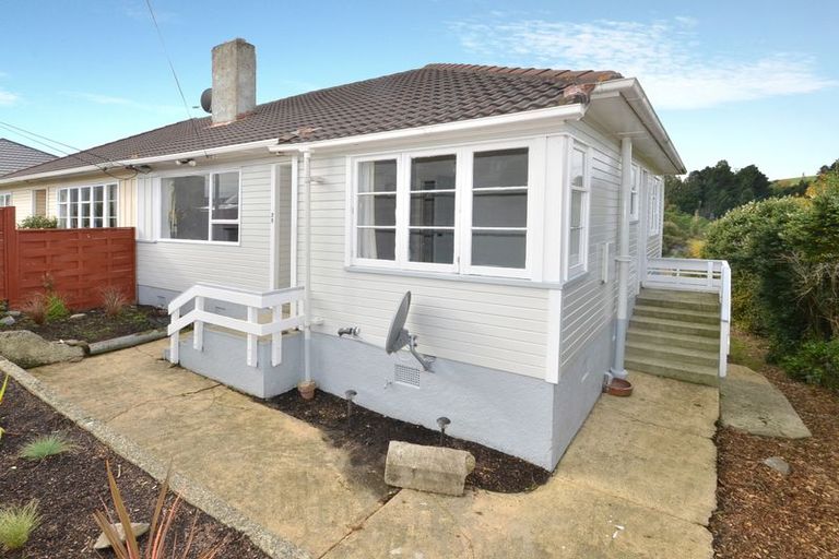 Photo of property in 28 Edinburgh Street, Green Island, Dunedin, 9018