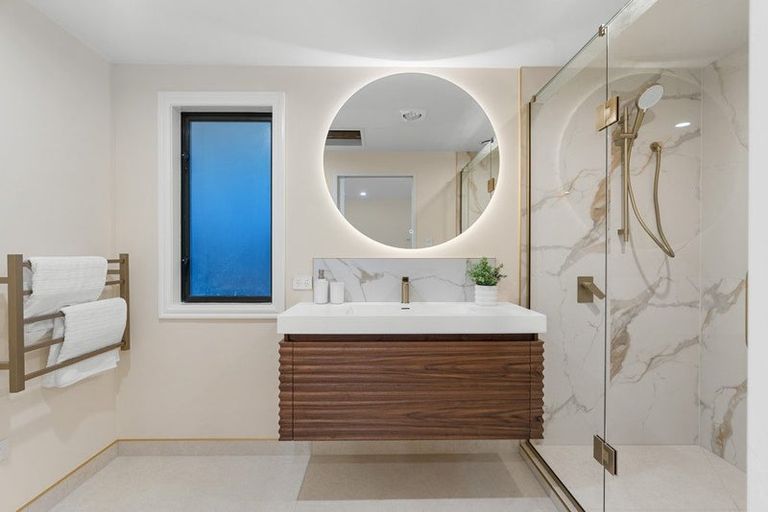 Photo of property in 117 Condell Avenue, Papanui, Christchurch, 8053