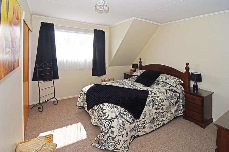Photo of property in 43 Oak Street, Masterton, 5810