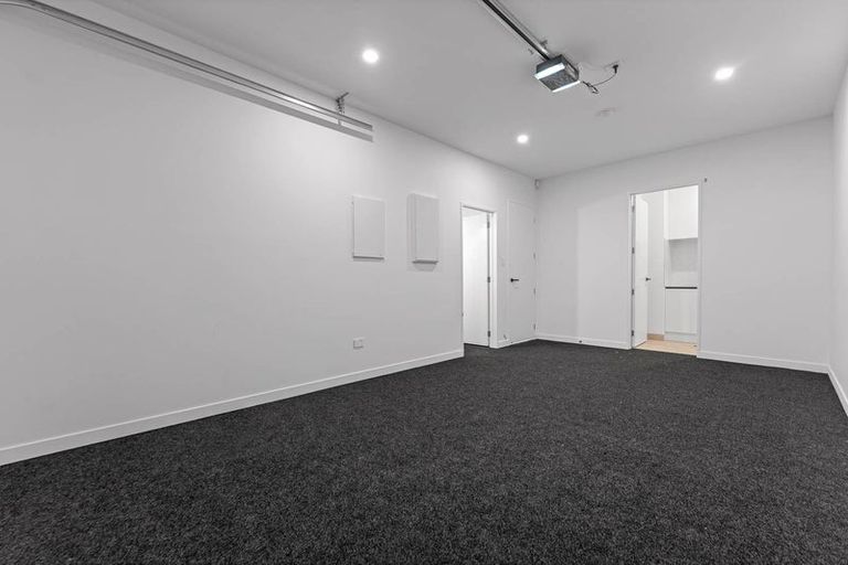 Photo of property in 9 Murray Grey Lane, Karaka, 2580