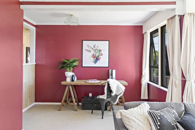 Photo of property in 21 Bledisloe Street, Solway, Masterton, 5810