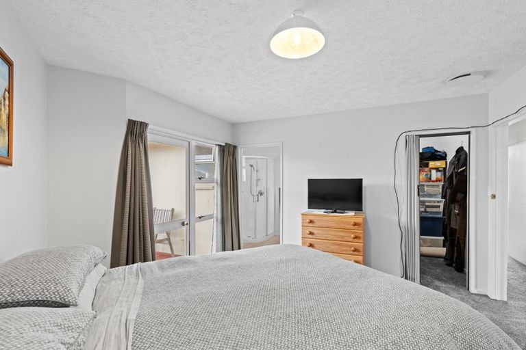 Photo of property in 6 Thompsons Road, Belfast, Christchurch, 8051