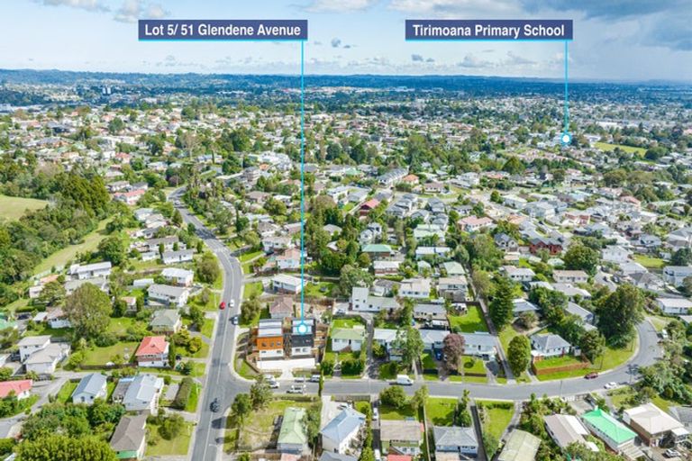 Photo of property in 23b Crystal Avenue, Glendene, Auckland, 0602