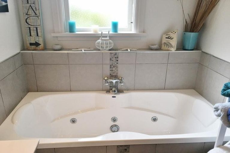 Photo of property in 17 Queen Street, Brighton, Dunedin, 9035