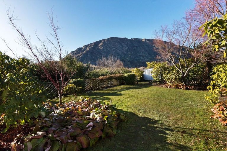 Photo of property in 36 Mcchesney Road, Arthurs Point, Queenstown, 9371