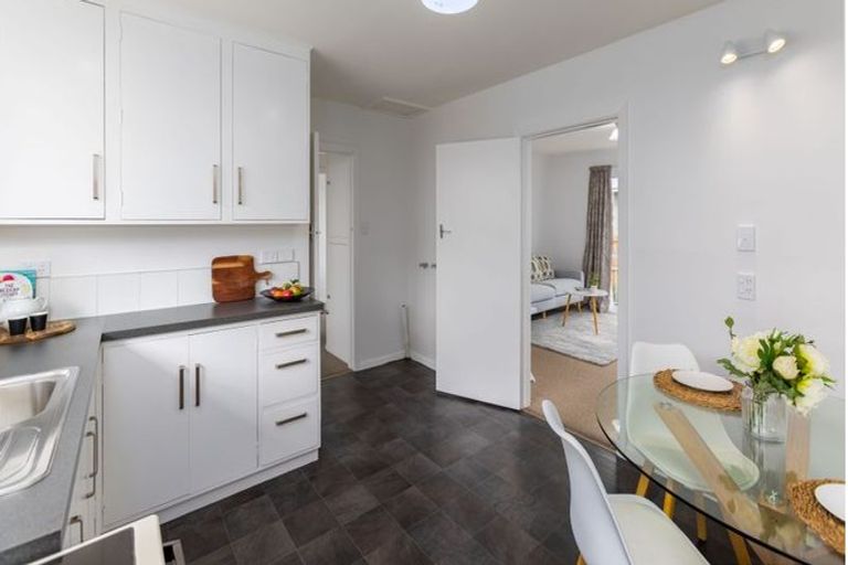 Photo of property in 1/83 Roberta Drive, Somerfield, Christchurch, 8024