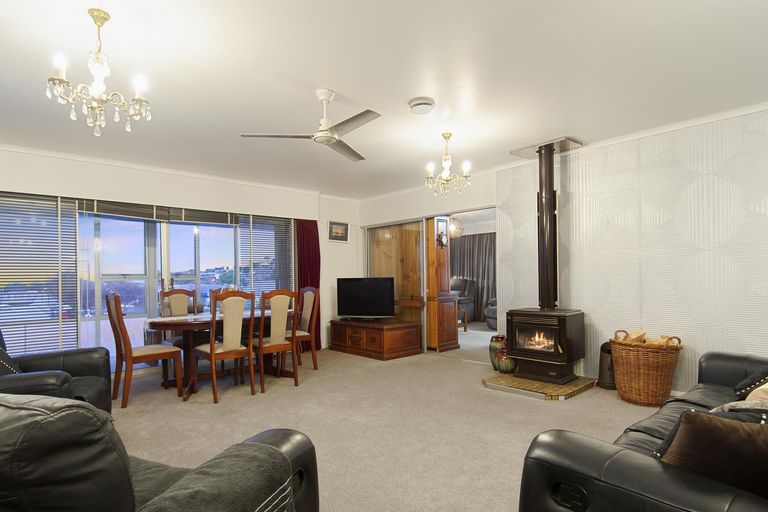 Photo of property in 478 Otumoetai Road, Otumoetai, Tauranga, 3110