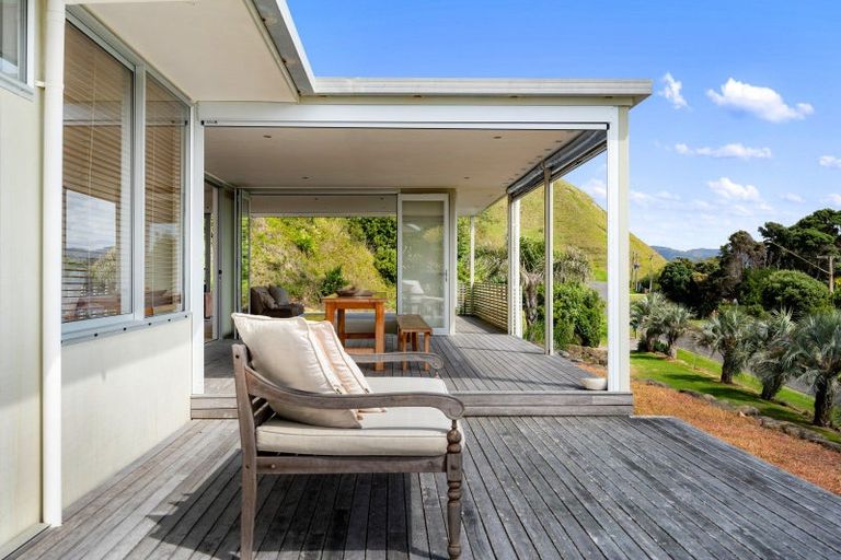 Photo of property in 14 Oraka Road, Mahia, Nuhaka, 4198