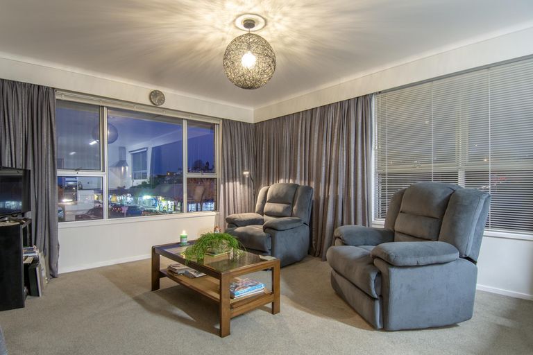 Photo of property in 478 Otumoetai Road, Otumoetai, Tauranga, 3110