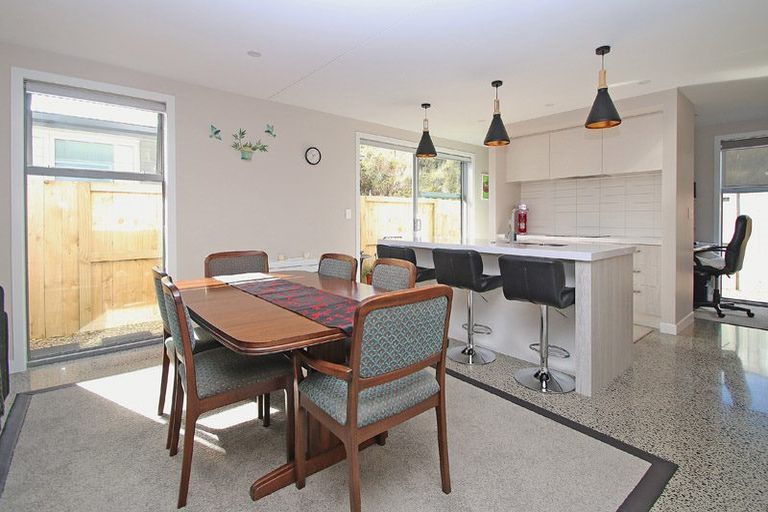 Photo of property in 28 Saint Pauls Drive, Brookfield, Tauranga, 3110