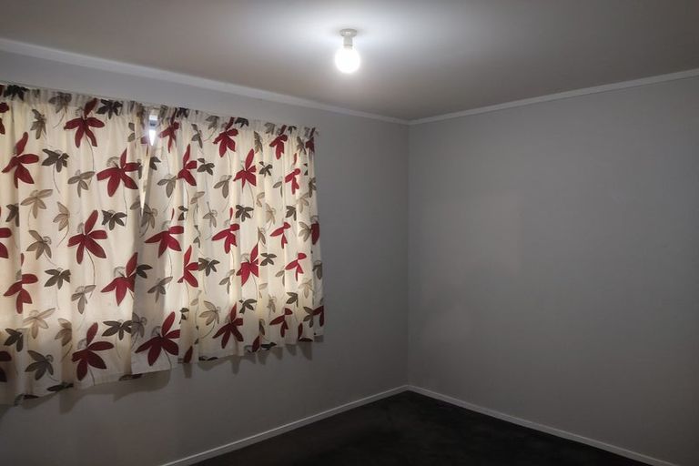 Photo of property in 2 Marr Road, Manurewa, Auckland, 2102