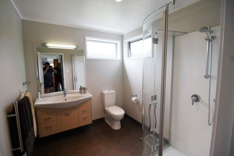 Photo of property in 16 Moray Place, Whiritoa, Whangamata, 3691