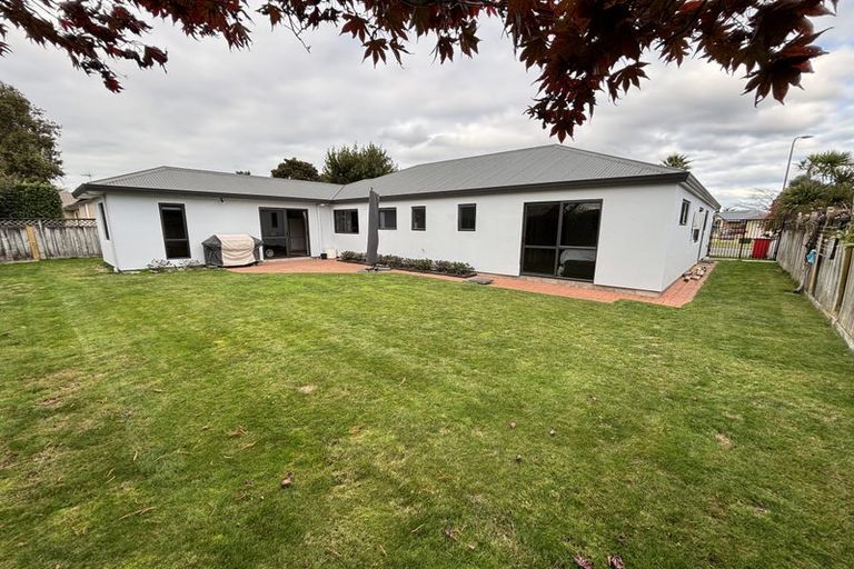 Photo of property in 16 Saxon Woods Drive, Rototuna North, Hamilton, 3210