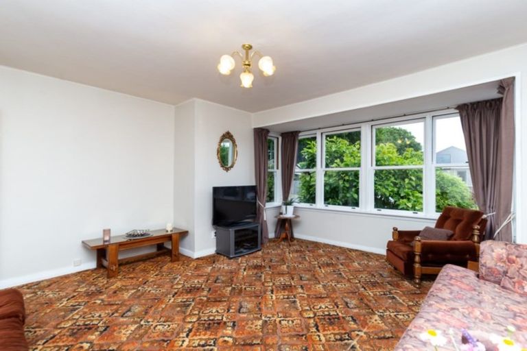 Photo of property in 4 Hillary Crescent, Upper Riccarton, Christchurch, 8041