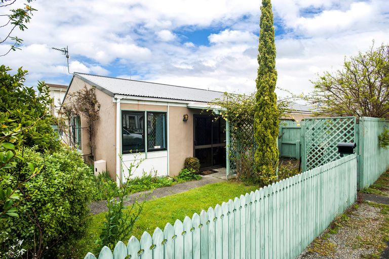 Photo of property in 99a Fox Street, Whataupoko, Gisborne, 4010