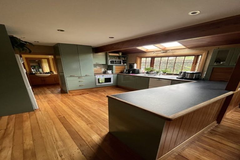 Photo of property in 118 Matatua Road, Raumati Beach, Paraparaumu, 5032