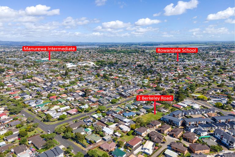 Photo of property in 2 Berkeley Road, Manurewa, Auckland, 2102