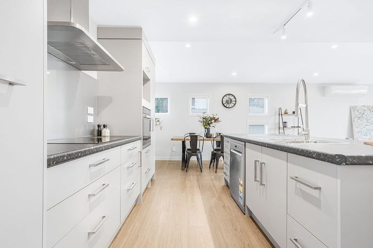 Photo of property in 19 Rostrevor Street, Hamilton Central, Hamilton, 3204