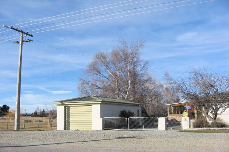 Photo of property in 28 Pery Street, Ranfurly, 9332