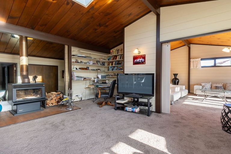 Photo of property in 9 Tudor Court, Paraparaumu Beach, Paraparaumu, 5032