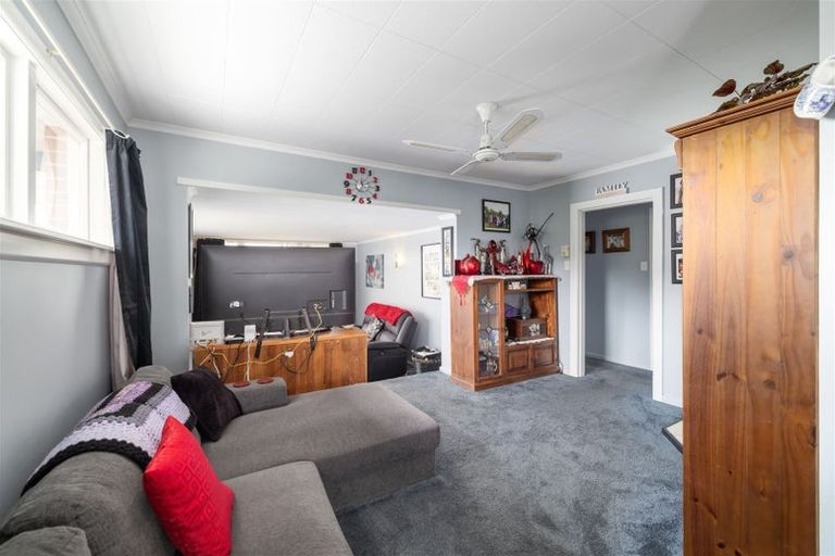 Photo of property in 39 Pembroke Street, Avondale, Christchurch, 8061