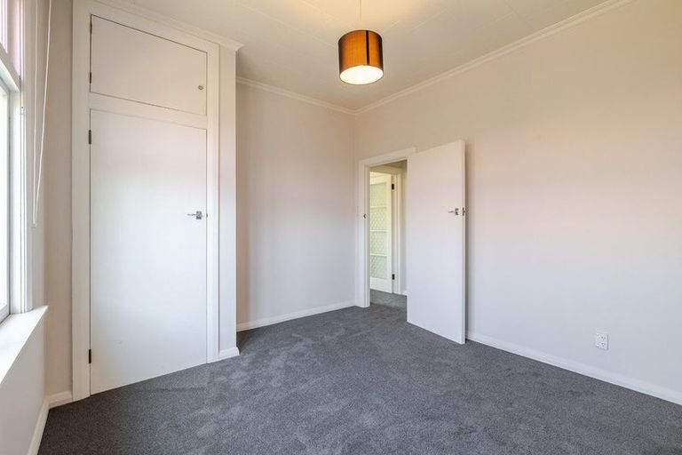 Photo of property in 3/5 Ward Street, Palmerston North, 4410