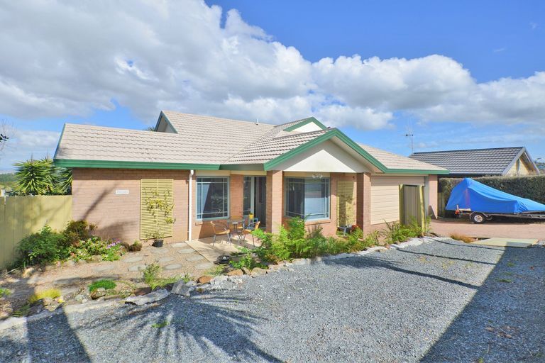 Photo of property in 10 Pebble Beach Boulevard, Te Kamo, Whangarei, 0112