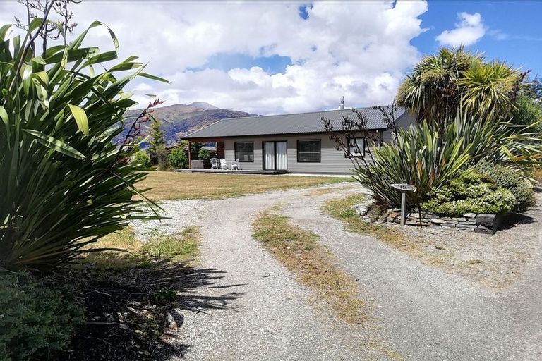 Photo of property in 80a Nichol Street, Lake Hawea, Wanaka, 9382