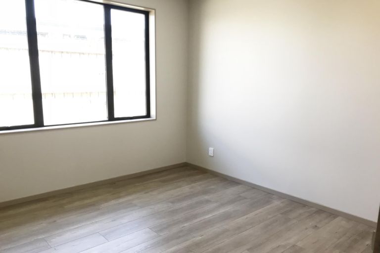 Photo of property in 8 Hillpark Drive, Pokeno, 2402