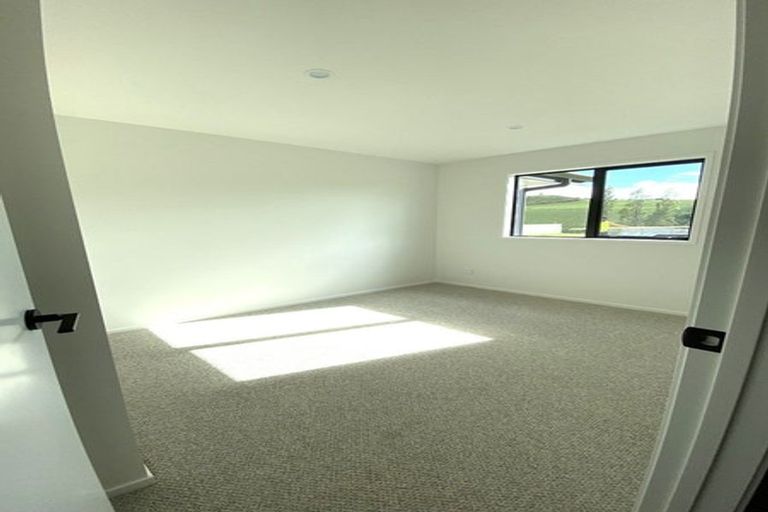 Photo of property in 201 Adler Drive, Ohauiti, Tauranga, 3112