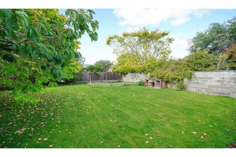 Photo of property in 11 Marjorie Street, Hawthorndale, Invercargill, 9810