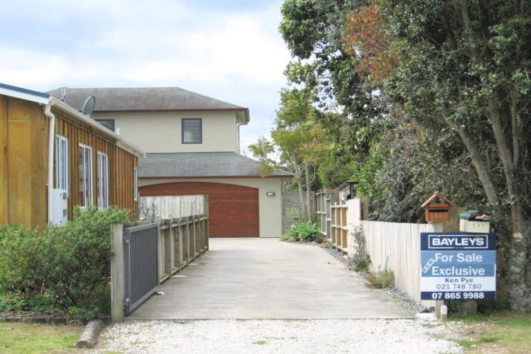 Photo of property in 144a Kiwi Road, Whangamata, 3620