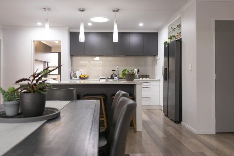 Photo of property in 52 Aquila Crescent, Rototuna North, Hamilton, 3210