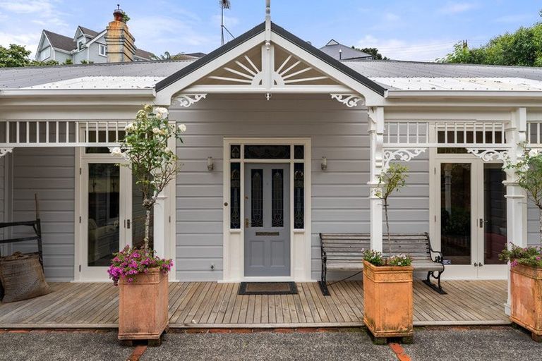 Photo of property in 30 Amritsar Street, Khandallah, Wellington, 6035