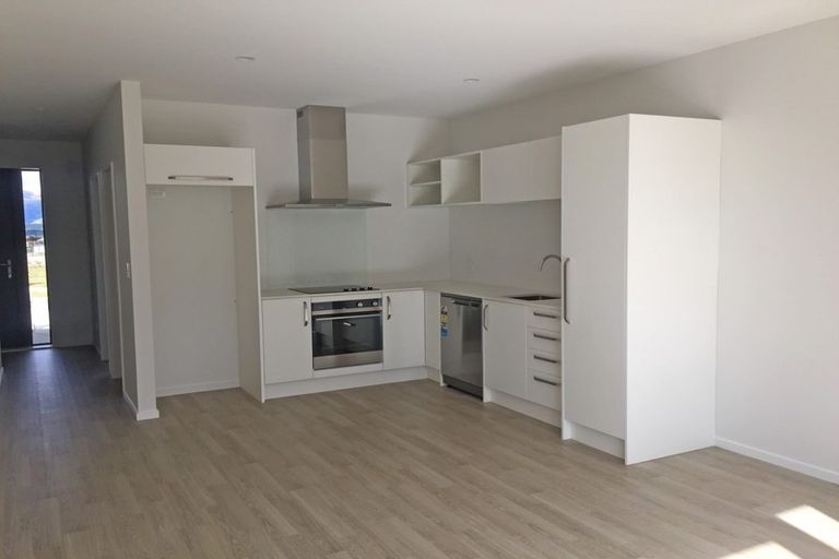 Photo of property in Northlake, 25 Cluden Crescent, Wanaka, 9305