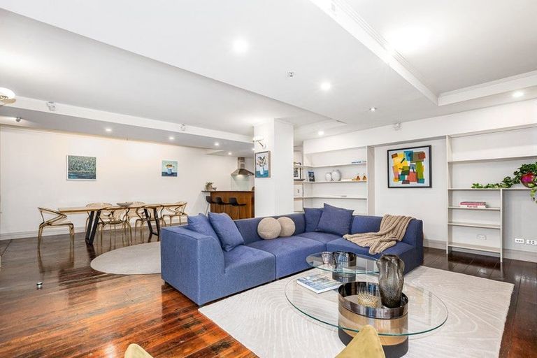 Photo of property in 11/20 Egmont Street, Te Aro, Wellington, 6011