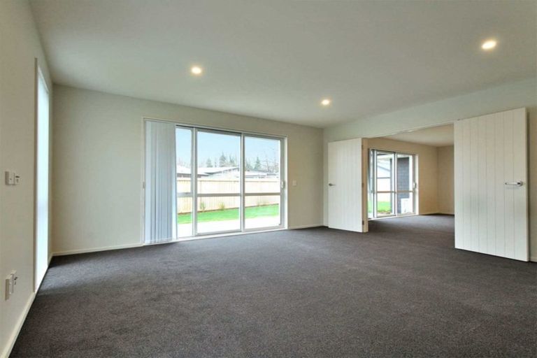 Photo of property in 110 Sutherland Drive, Kaiapoi, 7630
