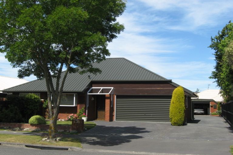 Photo of property in 1/36 Apsley Drive, Avonhead, Christchurch, 8042