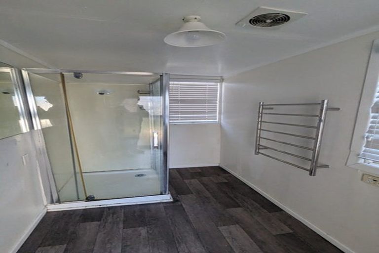 Photo of property in 90 Porchester Road, Papakura, 2110