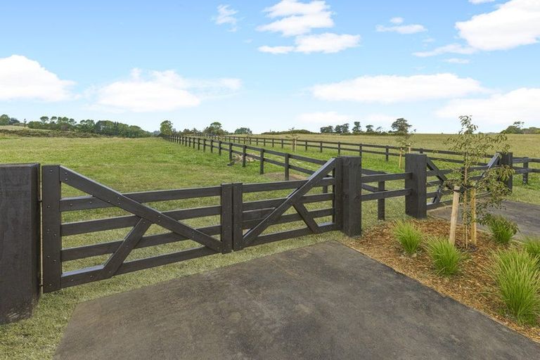 Photo of property in 430 Charles Road, Karaka, Papakura, 2580